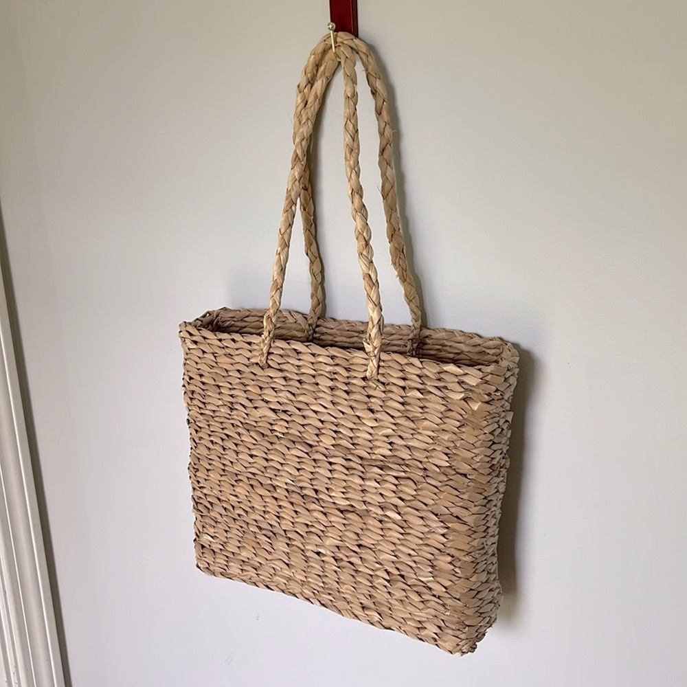 Straw tote bag purse beach market woven perfect neutral square